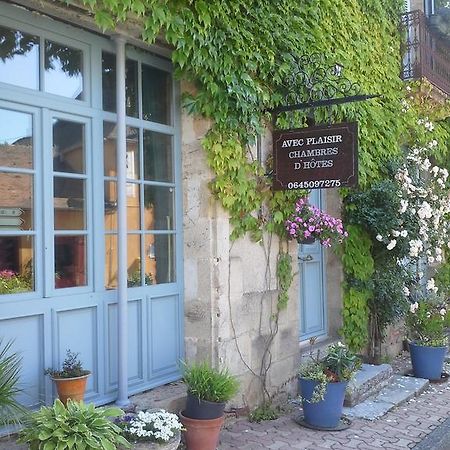 Bed and Breakfast Avec Plaisir Saint-Plaisir Екстер'єр фото